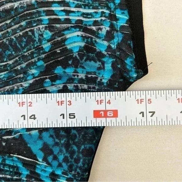 Ricki’s Mixed Media Cap Sleeve Top Black Green Size XS - Picture 11 of 15